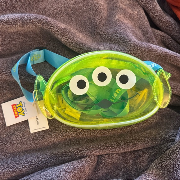 DISNEY TOY STORY ALIEN CROSSBODY - Picture 2 of 3